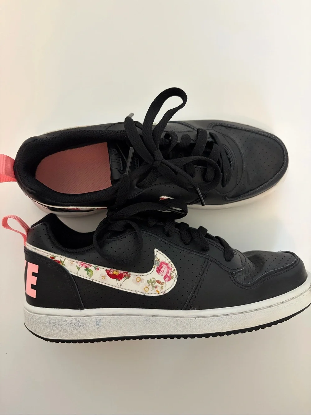 Nike Kids Black Sneakers with Floral White Swoosh